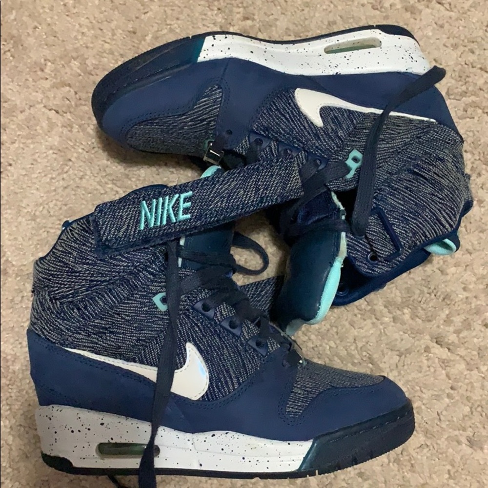 Nike Air Revolution Sky hi dunk “City Pack”